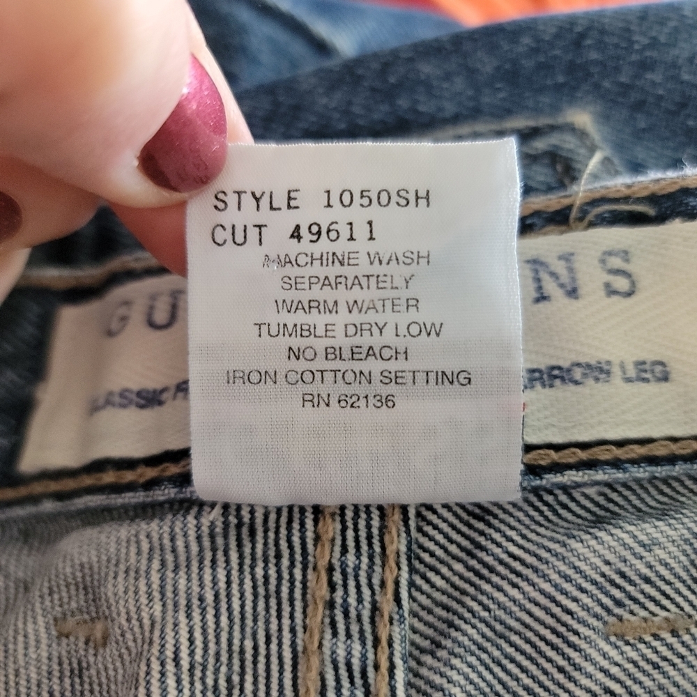 Vintage Guess Jeans Original 050 Classic Fit Narrow Tapered Leg High Rise Mom - Picture 11 of 11